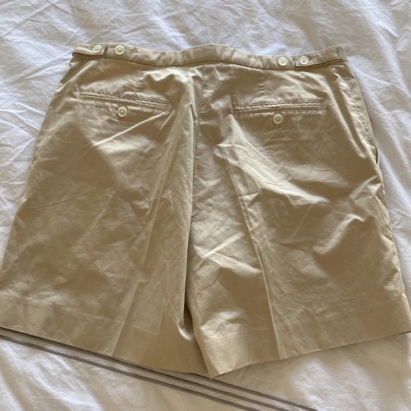 Ralph Lauren Golf camel tan color khaki shorts 16.5” waist, 11” rise, 16… - Picture 6 of 6